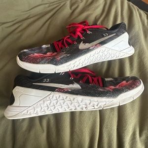 Nike Metcon 3 Men's 10.5 Black Red Floral